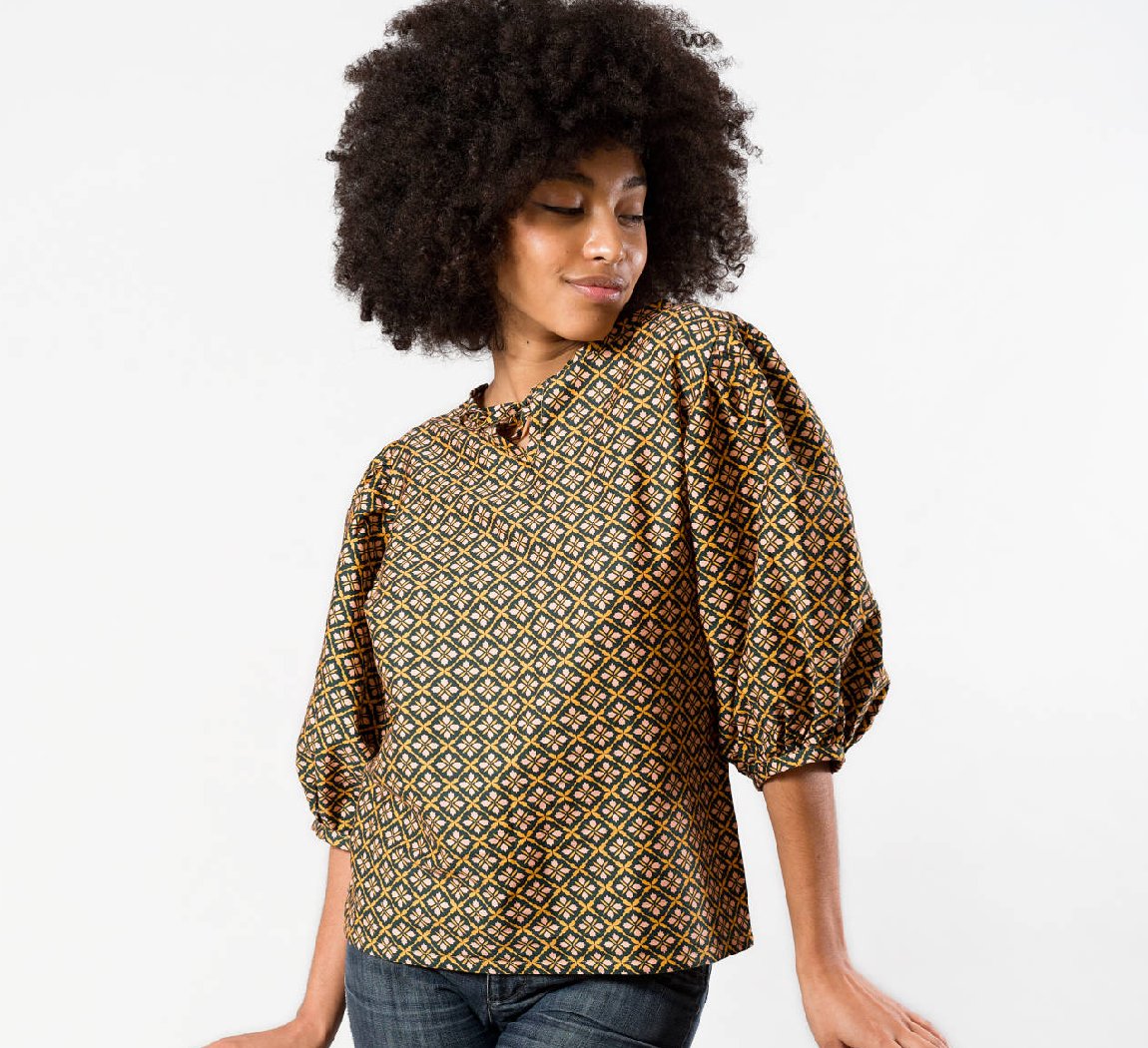 Vêtement Chemisier à manches bouffantes